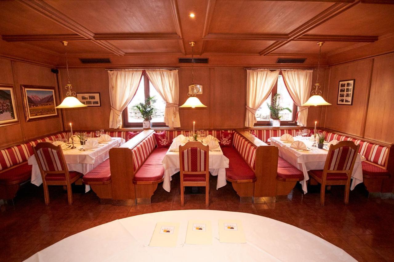 Hotel Broetz Rasùn di Sotto Екстериор снимка