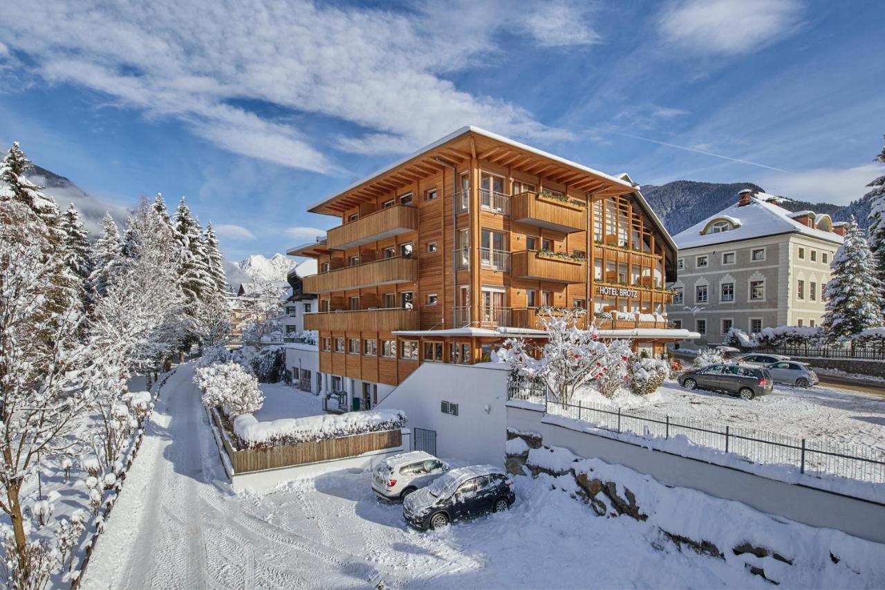Hotel Broetz Rasùn di Sotto Екстериор снимка