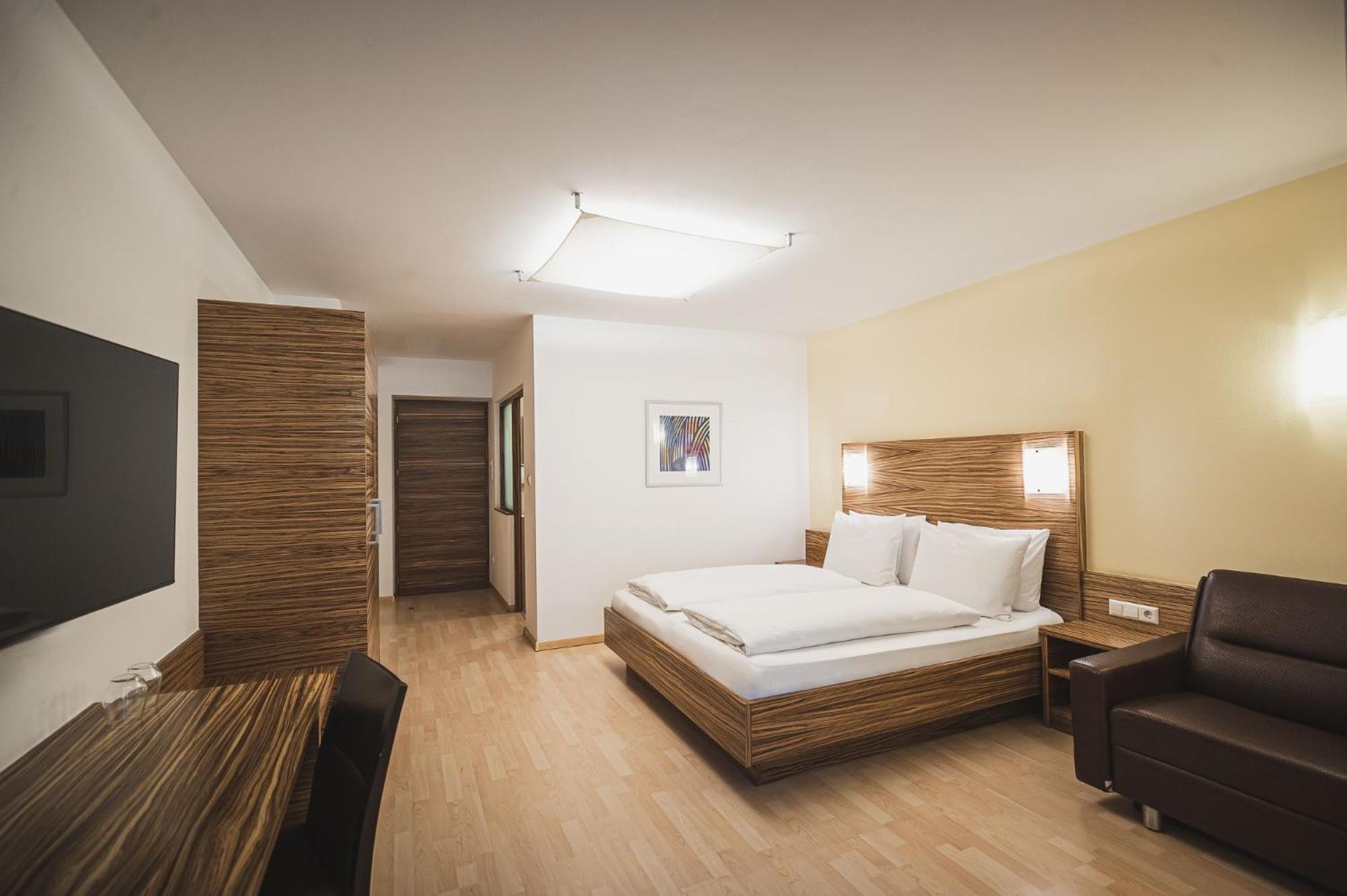 Hotel Broetz Rasùn di Sotto Екстериор снимка